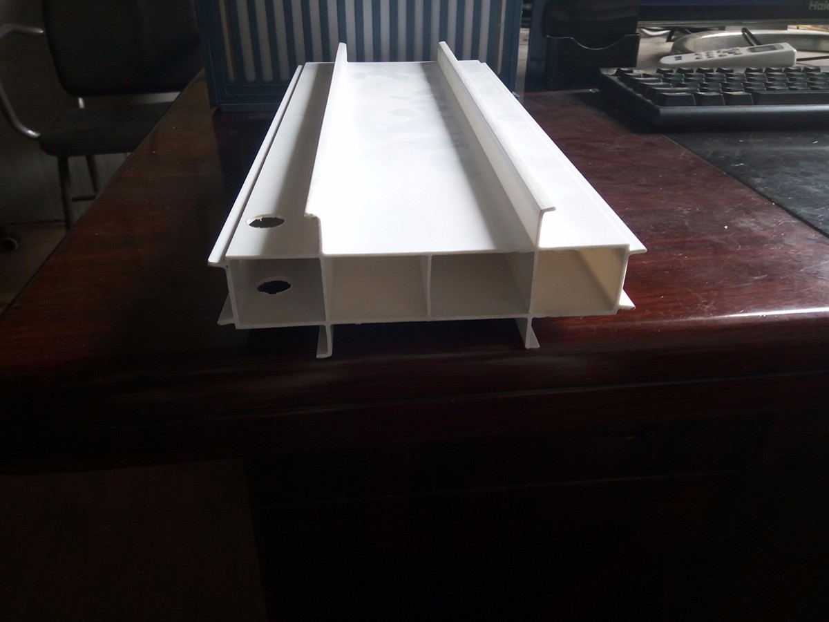 盘锦立面拉缝板 (1)150MM宽拉缝板